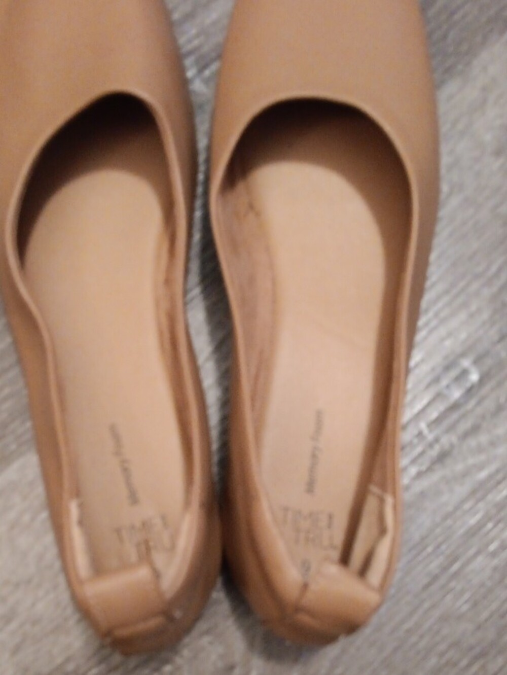 Time and Tru Preloved Women's Square-Toe Ballet Flats in Tan - Picture 5 of 8
